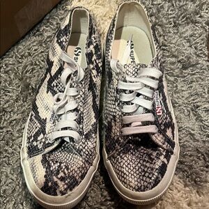 Superga Women's Black and White Snake Sneakers US 7 EU 39.5